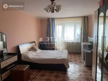 4-комнатная квартира, этаж 5 из 5, 115 м²
