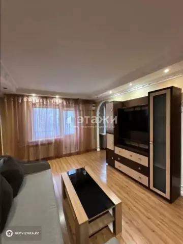 2-комнатная квартира, этаж 2 из 5, 42 м²