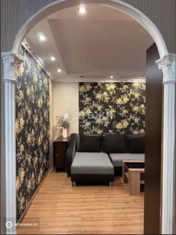 2-комнатная квартира, этаж 2 из 5, 42 м²