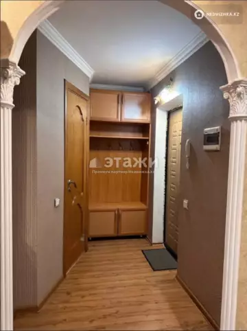 2-комнатная квартира, этаж 2 из 5, 42 м²