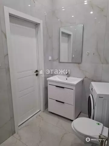 3-комнатная квартира, этаж 1 из 9, 92 м²