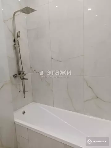 3-комнатная квартира, этаж 1 из 9, 92 м²