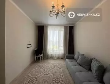 1-комнатная квартира, этаж 10 из 10, 38 м²
