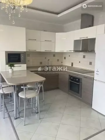 2-комнатная квартира, этаж 8 из 25, 45 м²