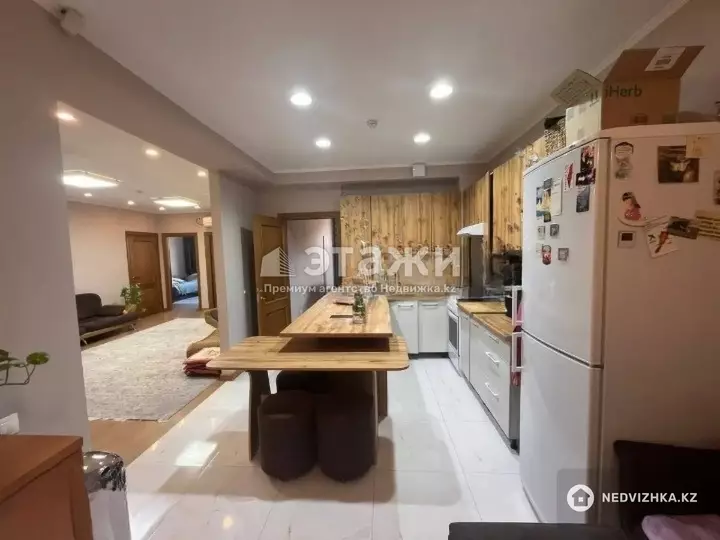 110 м², 4-комнатная квартира, этаж 3 из 10, 110 м², изображение - 1