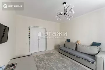 1-комнатная квартира, этаж 8 из 9, 40 м²