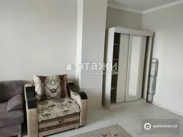 1-комнатная квартира, этаж 5 из 12, 38 м²