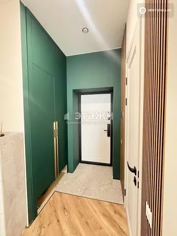 3-комнатная квартира, этаж 10 из 12, 57 м²