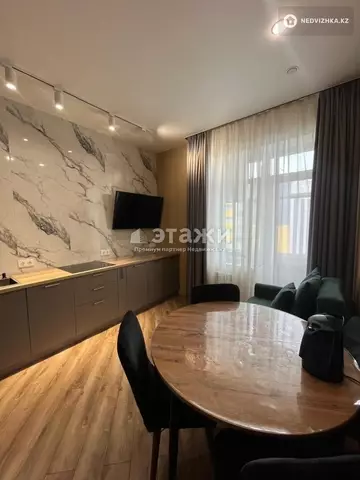 3-комнатная квартира, этаж 10 из 12, 57 м²