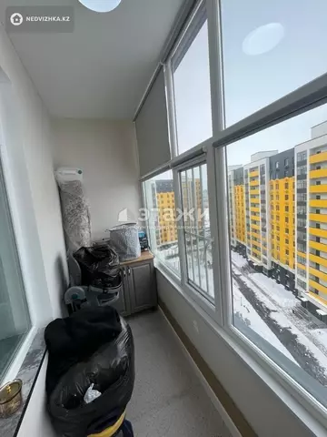 3-комнатная квартира, этаж 10 из 12, 57 м²