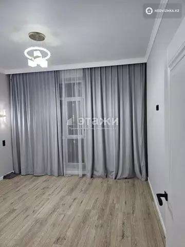 2-комнатная квартира, этаж 8 из 12, 41 м²