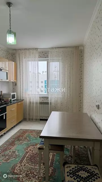 3-комнатная квартира, этаж 13 из 14, 88 м²