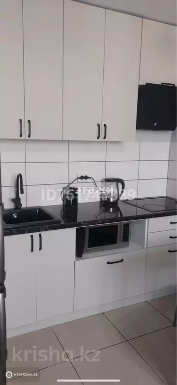 1-комнатная квартира, этаж 13 из 18, 34 м²