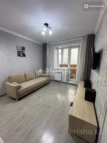 1-комнатная квартира, этаж 13 из 18, 34 м²