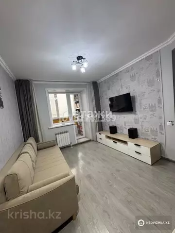 1-комнатная квартира, этаж 13 из 18, 34 м²