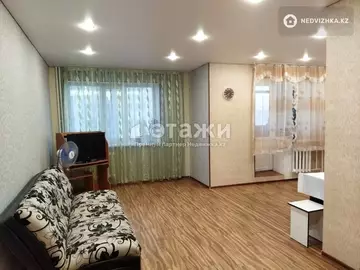1-комнатная квартира, этаж 8 из 15, 43 м²