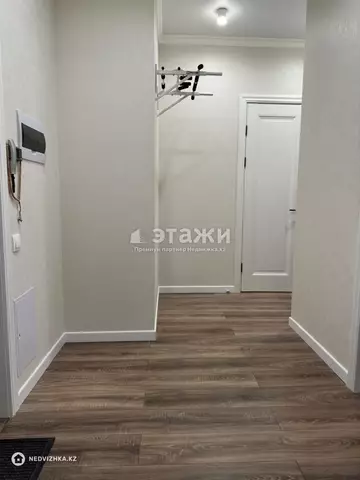2-комнатная квартира, этаж 4 из 9, 49 м²