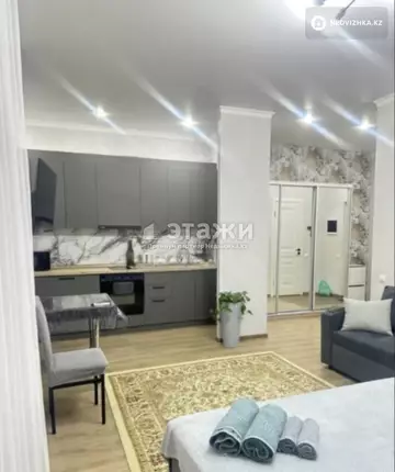 1-комнатная квартира, этаж 3 из 9, 37 м²