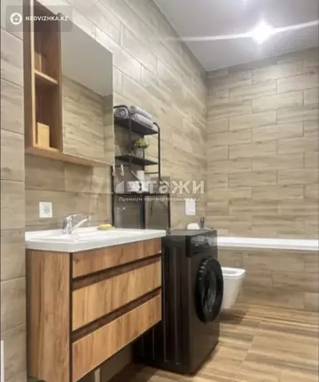 1-комнатная квартира, этаж 3 из 9, 37 м²