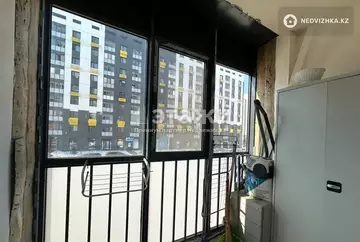 1-комнатная квартира, этаж 2 из 9, 38 м²