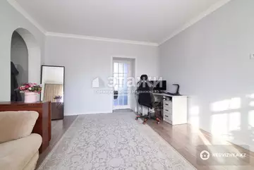 66 м², 2-комнатная квартира, этаж 2 из 9, 66 м², изображение - 2