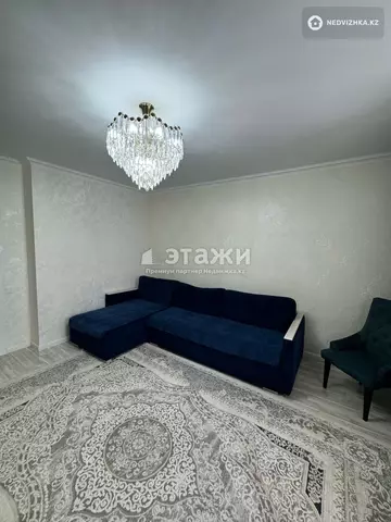 2-комнатная квартира, этаж 4 из 10, 67 м²