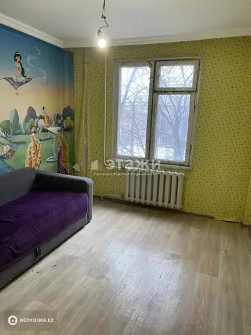 3-комнатная квартира, этаж 2 из 5, 60 м²