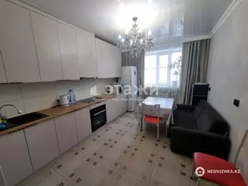 2-комнатная квартира, этаж 10 из 12, 76 м²