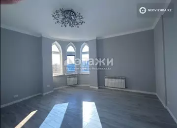 3-комнатная квартира, этаж 12 из 12, 72 м²