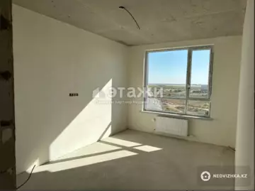 1-комнатная квартира, этаж 8 из 9, 40 м²