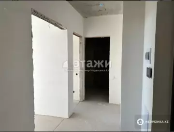 1-комнатная квартира, этаж 8 из 9, 40 м²