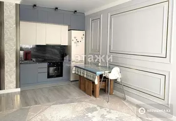 2-комнатная квартира, этаж 2 из 10, 40 м²