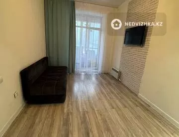 1-комнатная квартира, этаж 2 из 9, 34 м²