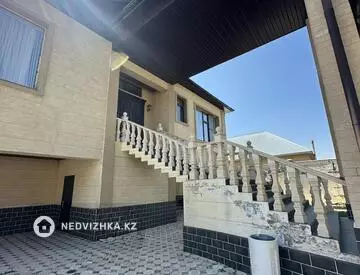 7-комнатный дом, 8 соток, 393 м²