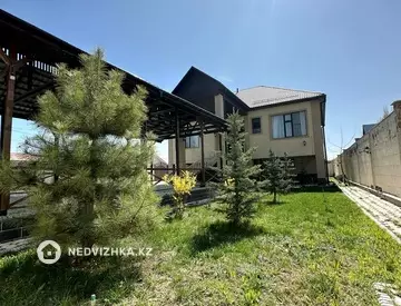7-комнатный дом, 8 соток, 393 м²