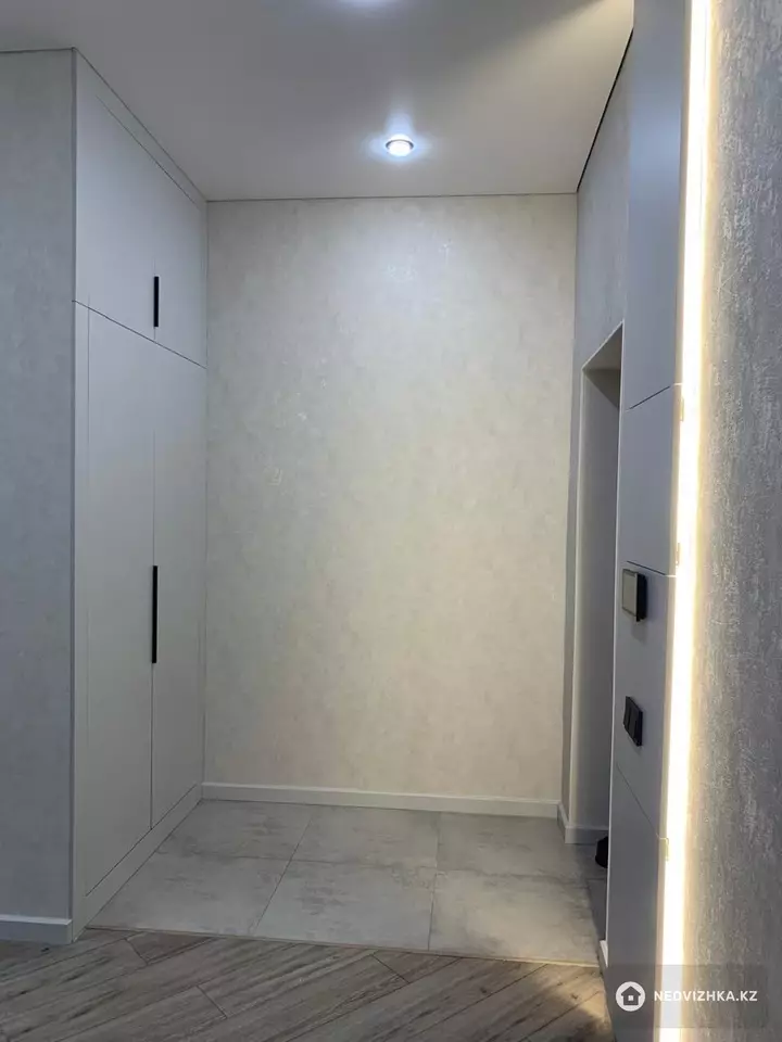 75.5 м², 3-комнатная квартира, этаж 9 из 12, 76 м², изображение - 1