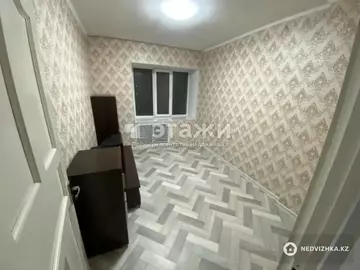2-комнатная квартира, этаж 4 из 5, 56 м²