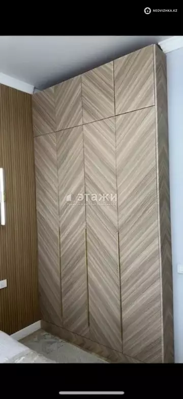 4-комнатная квартира, этаж 16 из 20, 102 м²