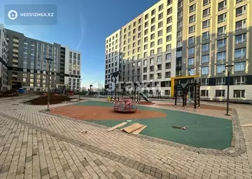 2-комнатная квартира, этаж 4 из 12, 46 м²