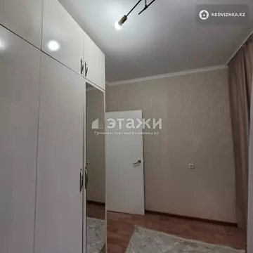 1-комнатная квартира, этаж 3 из 5, 30 м²