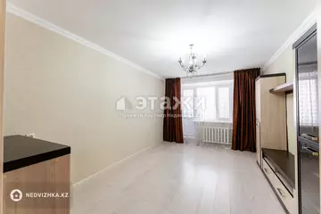 3-комнатная квартира, этаж 3 из 5, 60 м²