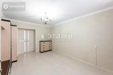 3-комнатная квартира, этаж 3 из 5, 60 м²