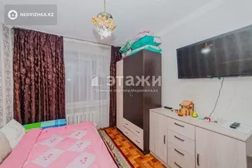 3-комнатная квартира, этаж 4 из 6, 58 м²
