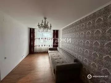 2-комнатная квартира, этаж 4 из 5, 53 м²