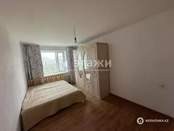 2-комнатная квартира, этаж 4 из 5, 53 м²