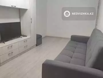 3-комнатная квартира, этаж 2 из 3, 68 м²
