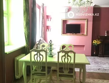 2-комнатная квартира, этаж 4 из 6, 71 м²