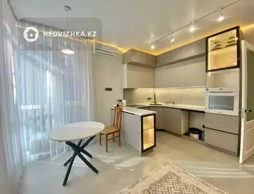 2-комнатная квартира, этаж 5 из 18, 50 м², на длительный срок