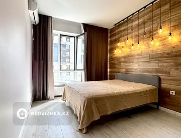 2-комнатная квартира, этаж 7 из 12, 65 м², на длительный срок
