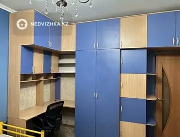 3-комнатная квартира, этаж 1 из 5, 65 м²